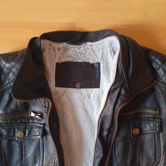 Faux Leather Coat (+Detachable Hoodie!) - Picture 3 of 5